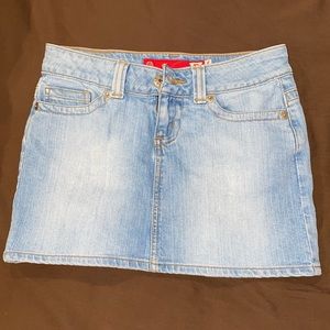 Adorable Denim Guess Mini Skirt